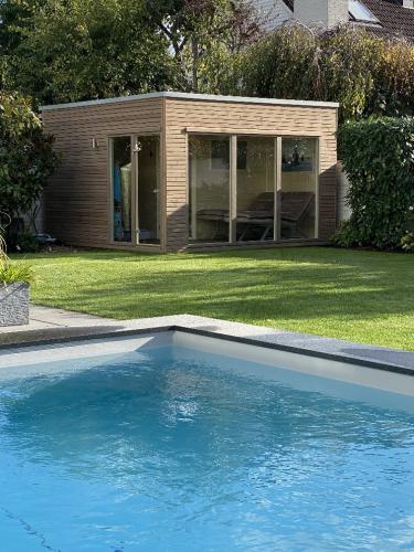 Einstiegsbild Gartensauna